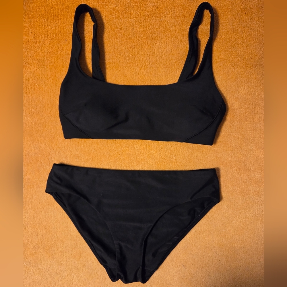 Lululemon Waterside Black Bikini